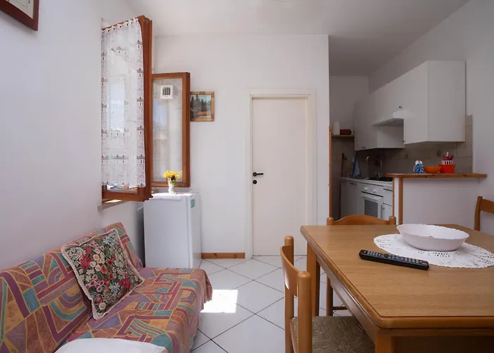 Apartman Appartamentino A Marcelli, Con Terrazzo E Posto Auto - M291 *